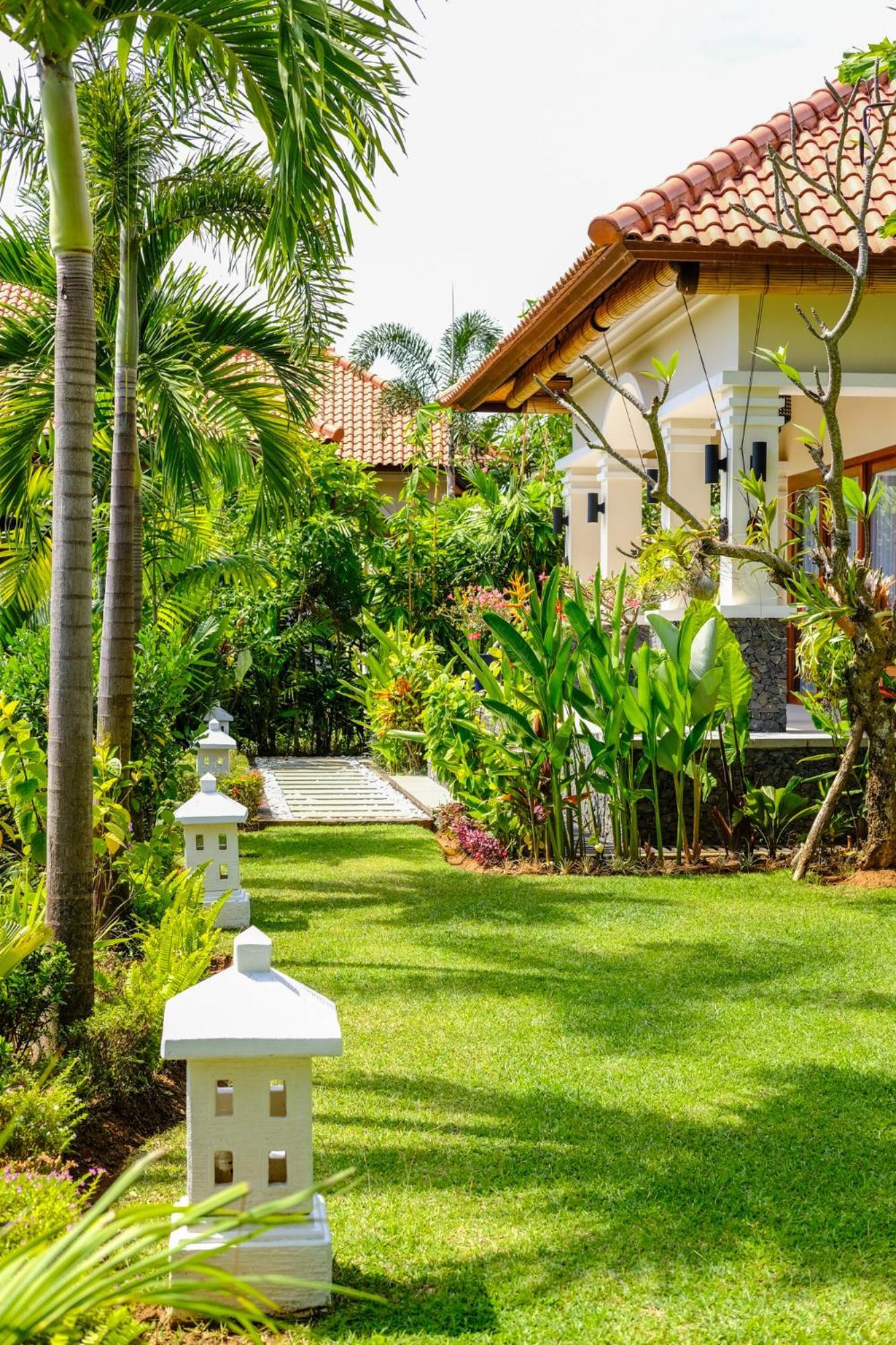 Villa Mata Hari Panji Экстерьер фото