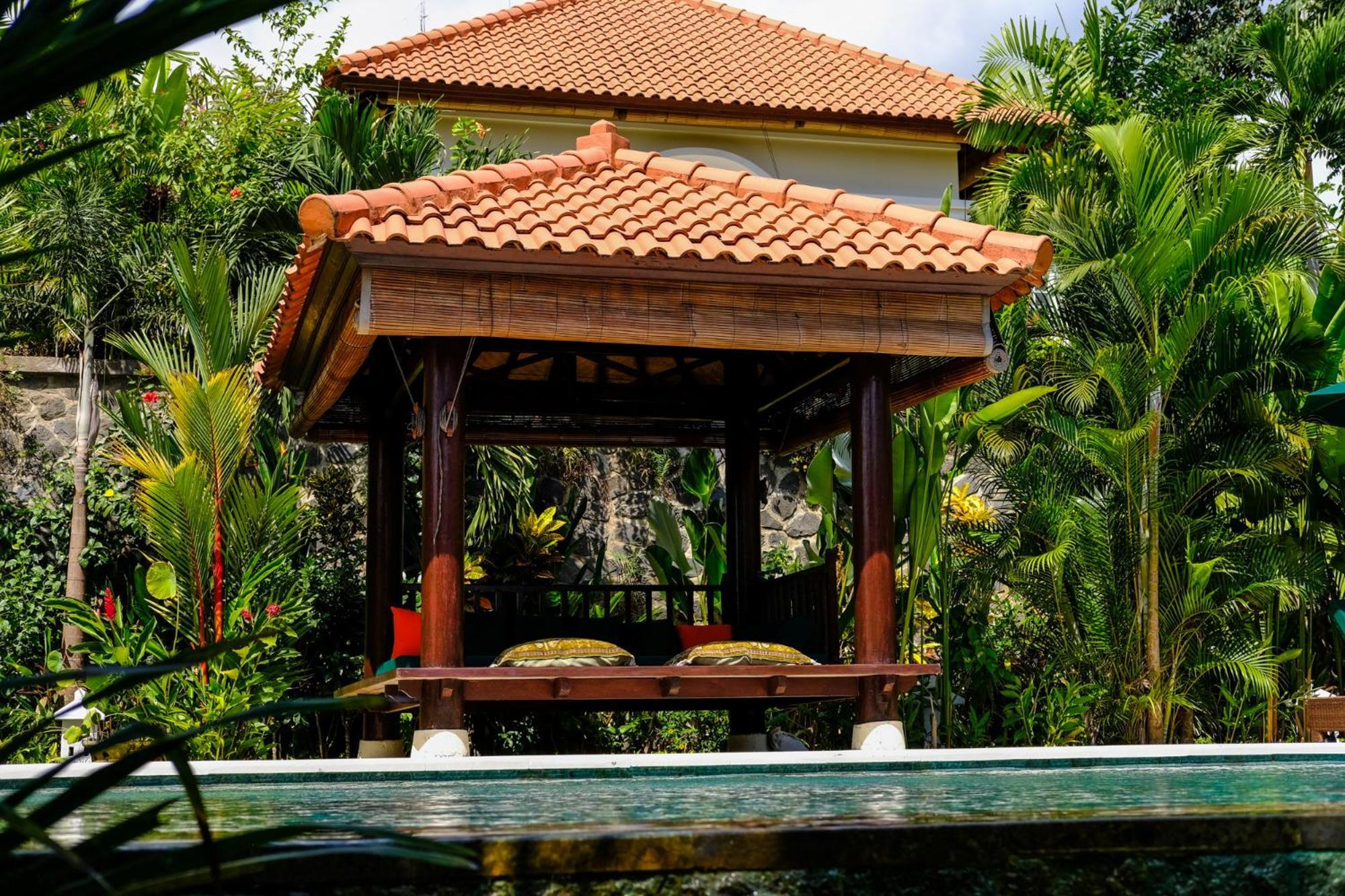 Villa Mata Hari Panji Экстерьер фото