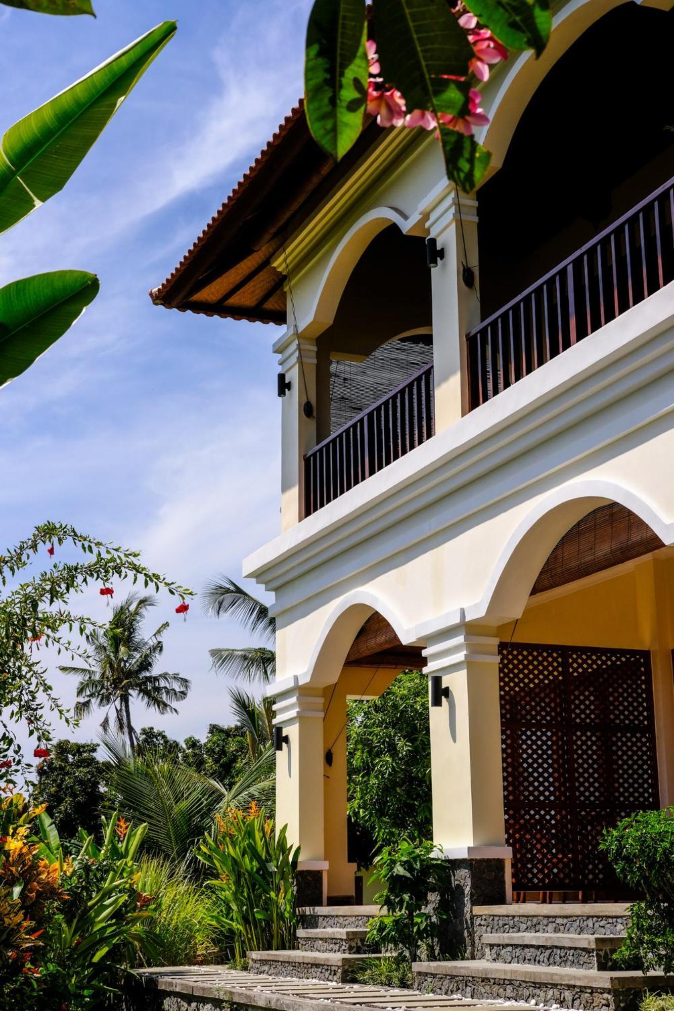 Villa Mata Hari Panji Экстерьер фото